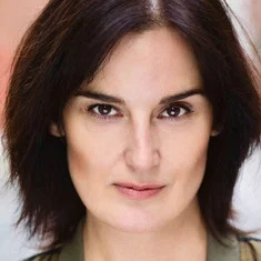 Tanis Parenteau