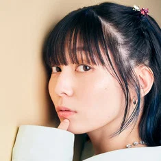 Akari Nanawo