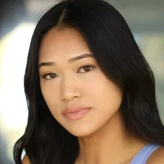 Jasmine Gia Nguyen