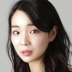 Yuki Tsumuraya