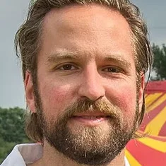 Mads Ulrick Holmstrup