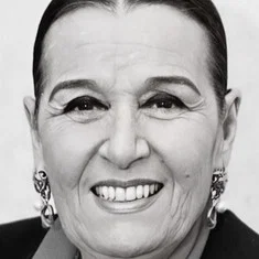 Ana María Campoy