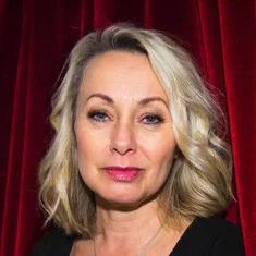 Louise Hoffsten