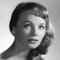 Etchika Choureau