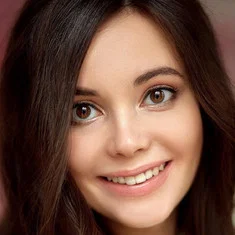 Анна Махлина