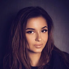 Елена Головань