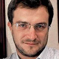 Илья Неретин