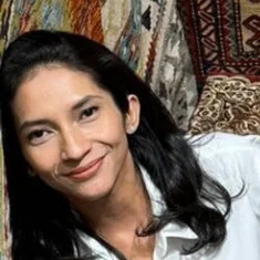 Vira Yuniar