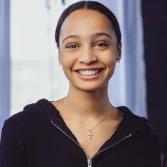 Leevia Elliot Robinson