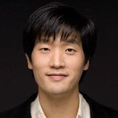 Shin Chi-young