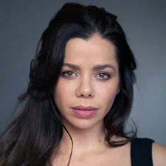 Larissa Vereza