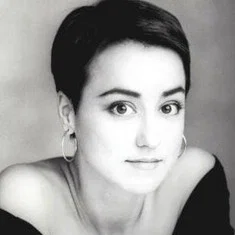 Yvonne Suhor