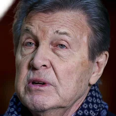 Лев Лещенко