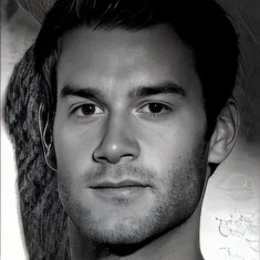 Адам Кирли