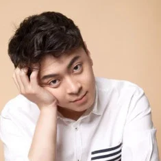 Donglin Yang