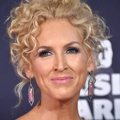 Kimberly Schlapman