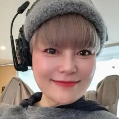 欧阳雯
