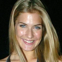 Lauren McAvoy