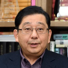 Hosaka Yuji