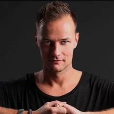 Yves Van Geertsom