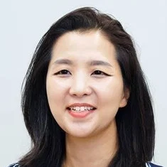 Min Young Hong