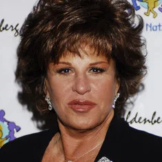 Lainie Kazan