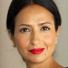 Farnaz Elbæk