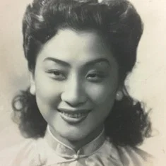Chou Man-Hua