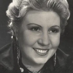 Julia Lajos