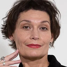 Юлия Авшарова
