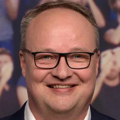 Oliver Welke