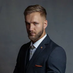 Shadee Rönnbäck