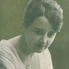 Etelvina Serra