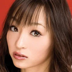 Riku Shiina