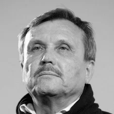 Витольд Адамек