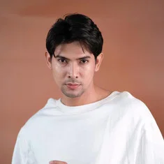 KHIM ZANIT