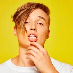 Isac Elliot