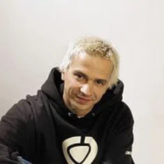 Deo