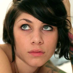 Evette Suicide