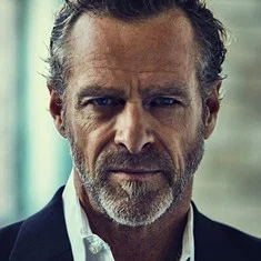 Steven Lyon