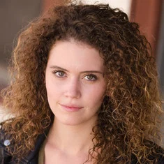 Emma Deckers