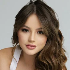 Bela Fernandes