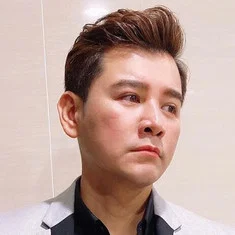 James Chen