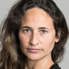 Oriana Castro