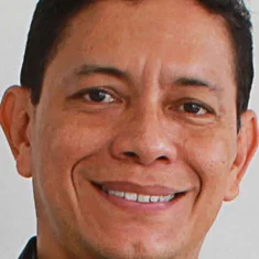 Luis Arteaga