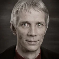 Рейн Оя