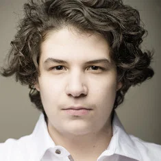 Cem Lukas Yeginer