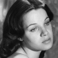 Claudia Höll