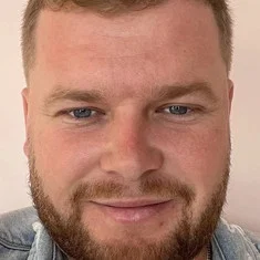 Денис Сундуков