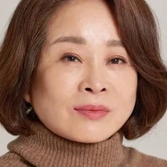 Jun Sung-ae